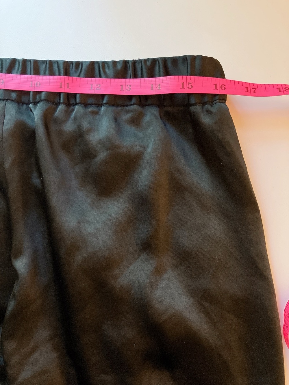 Banana Republic Black Wide-Leg High-Rise Satin Silky Trouser Pants Size 4 - Picture 9 of 10